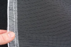 Klamboe Abbey Camp Lichtgewicht 2-Persoons Wit -Bo-Camp Shop 21HP detailstof