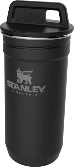 Shotglaasjesset Stanley Adventure Matte Black (5-delig) -Bo-Camp Shop 3 Adventure Shot Glass Set Matte Black Hero
