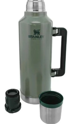 Thermosfles Stanley The Legendary Classic Bottle Hammertone Green 2,3L 5 Thermosfles Stanley The Legendary Classic Bottle Hammertone Green 2,3L -Bo-Camp Shop 3 b2bwebpng classic legendary bottle 2 5qt hammertone green1800x18007f6a907c 864a 404b 9e1e a759da84487d1800x1800