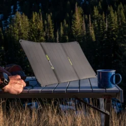 Zonnepaneel Goal Zero Nomad 20 (2020) -Bo-Camp Shop 5 Nomad20.sfeer