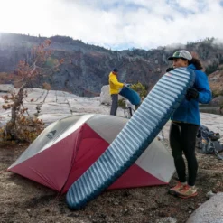 Slaapmat Thermarest NeoAir UberLite Orion Regular Wide 12 Slaapmat Thermarest NeoAir UberLite Orion Regular Wide -Bo-Camp Shop 6 13248 thermarest neoair uberlite scottrickenberger 123121 328129